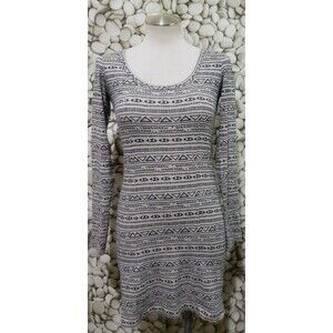 Billabong Dress Juniors Size Medium Aztec Bodycon Nude Navy Blue Scoop Neck